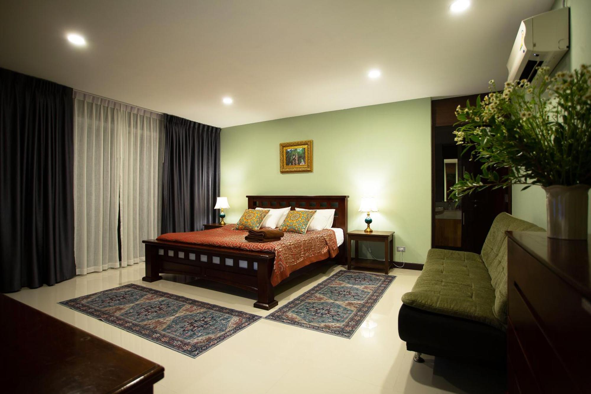 Nagawari Art Maldives Pattaya Villa Na Chom Thian Buitenkant foto
