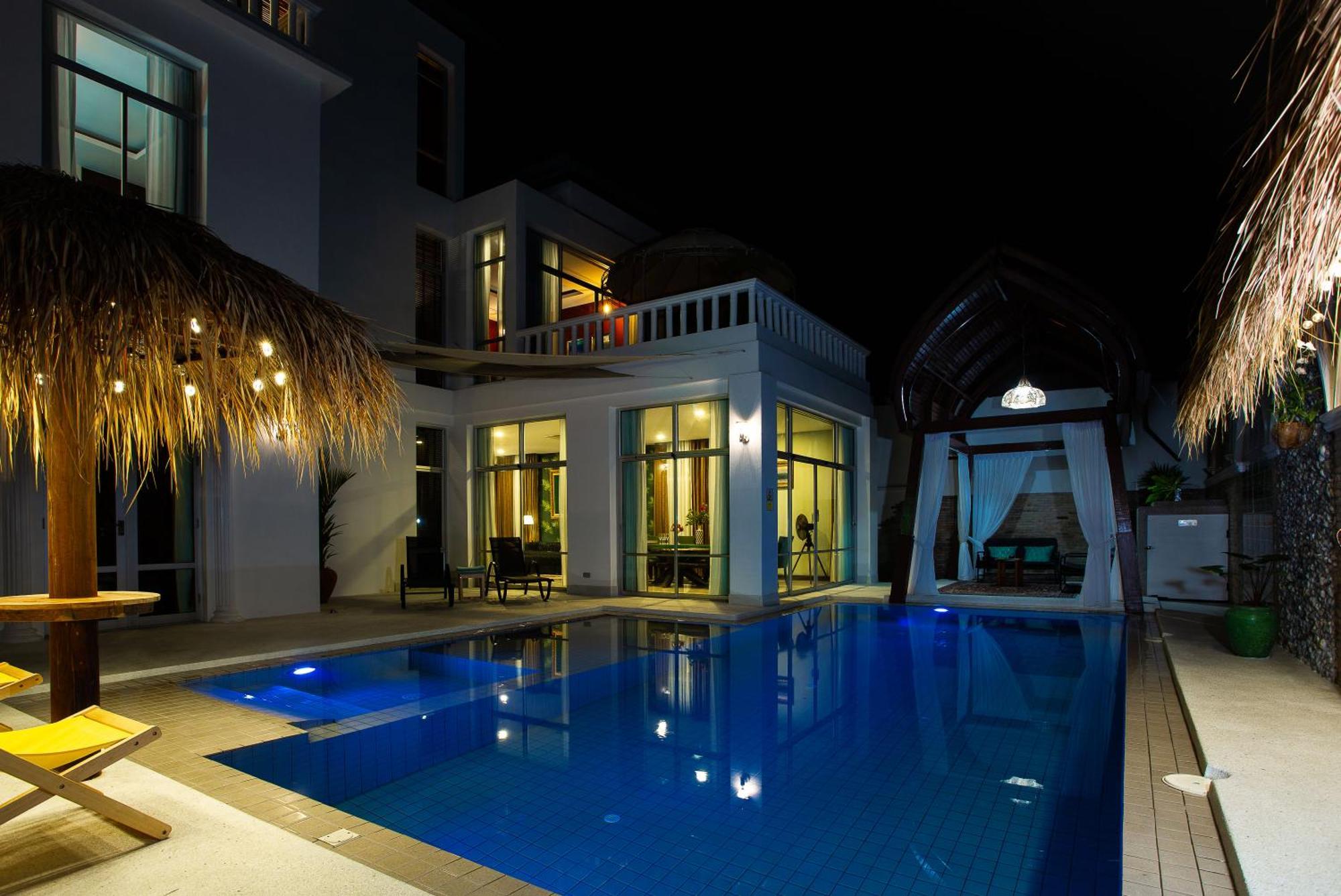 Nagawari Art Maldives Pattaya Villa Na Chom Thian Buitenkant foto