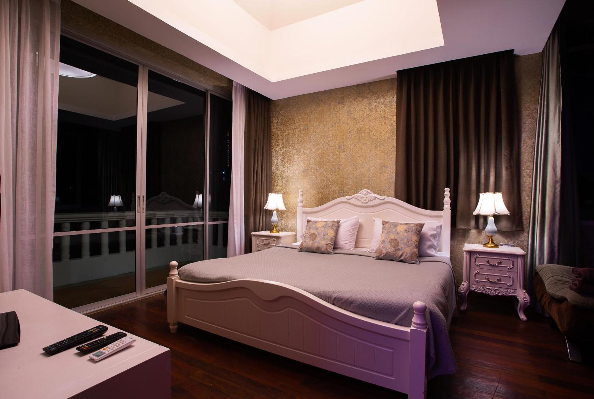 Nagawari Art Maldives Pattaya Villa Na Chom Thian Buitenkant foto