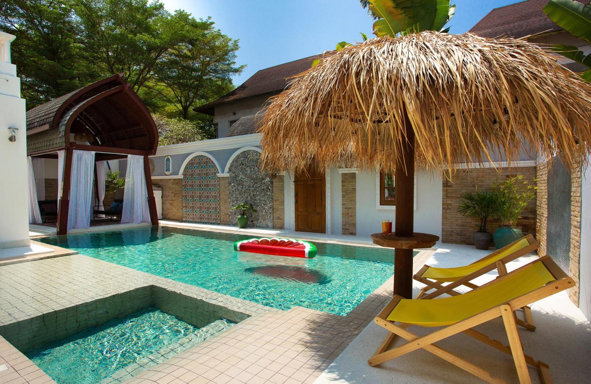 Nagawari Art Maldives Pattaya Villa Na Chom Thian Buitenkant foto